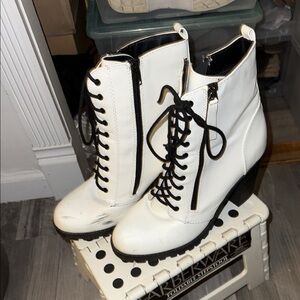 Stylish White Lace-Up Ankle Boots